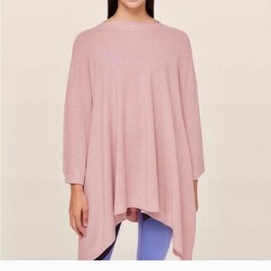Lululemon Divinity Poncho in light pink